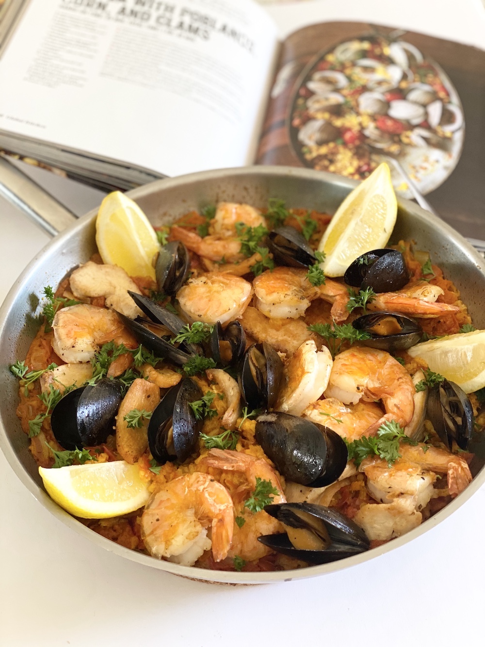 Easy Paella - Lean Bellas Kitchen