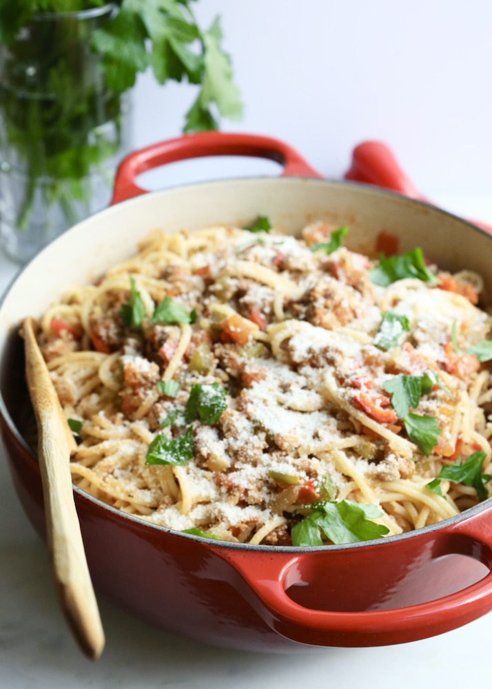 spaghetti in the stockpot 