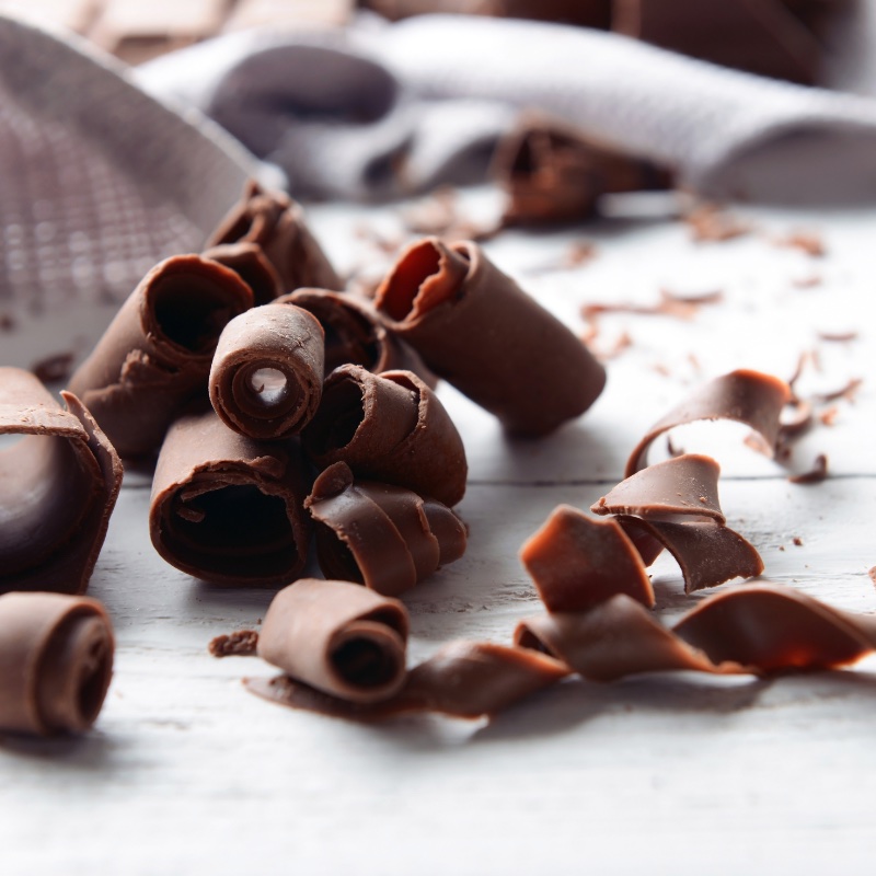 Chocolate curls for Homemade Chocolate Covered Strawberries