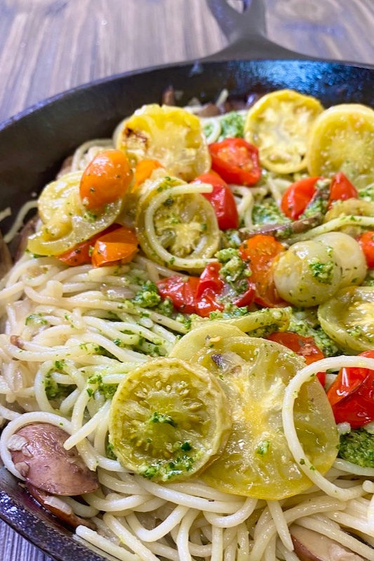 Pasta Pesto With Roasted Tomatoes
