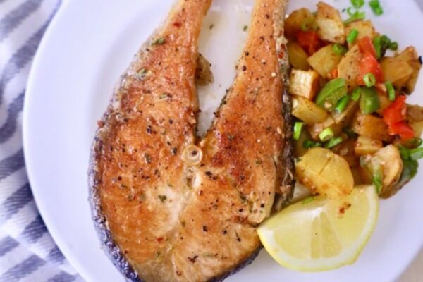 Pan Fried Salmon Steaks - Lean Bellas Kitchen