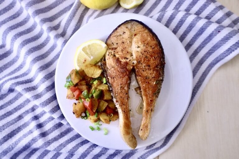 Pan Fried Salmon Steaks - Lean Bellas Kitchen