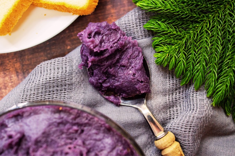 Purple Sweet Potato Jam on spoon