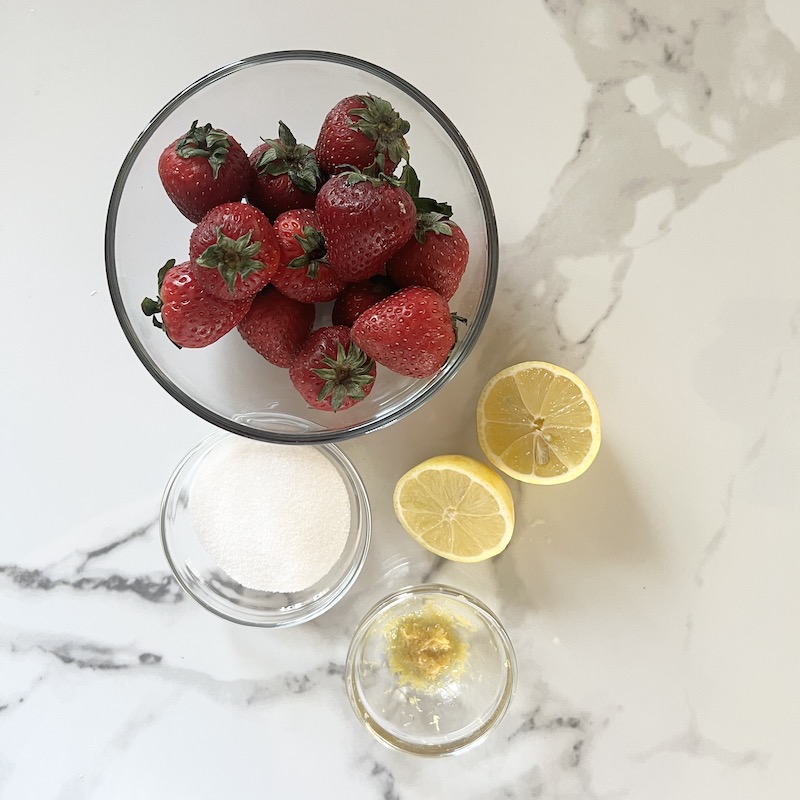 Strawberry Panna Cotta Without Gelating strawberry compote ingredients